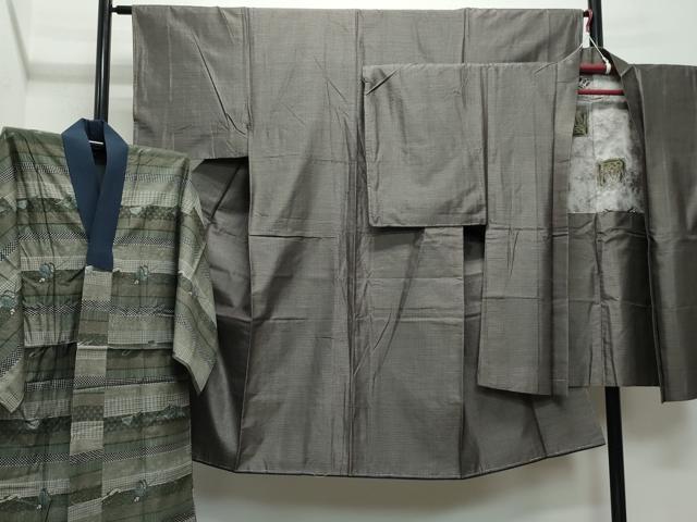 平和屋着物●男性　本場大島紬　アンサンブル・長襦袢セット　亀甲柄　正絹　逸品　CAAX1164vf