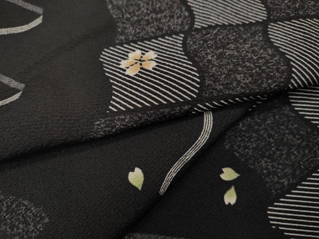 平和屋着物●上質な小紋　変わり市松舞桜文　正絹　逸品　CAAX4407ut