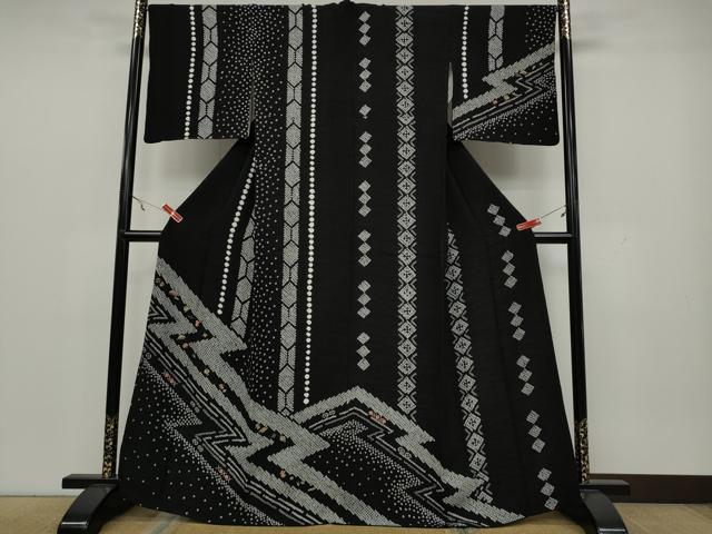 平和屋着物●中国三大刺繍　相良刺繍　訪問着　絞り　宝尽くし文　黒地　正絹　逸品　CAAX4527ut