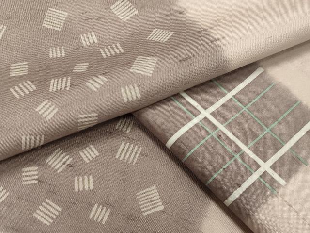 平和屋着物●石川県指定無形文化財　牛首紬　白山工房　手織り　市松吉祥文　正絹　逸品　CAAX5782gh