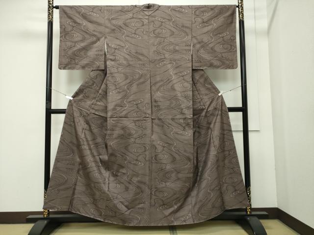 平和屋着物●本場大島紬　9マルキ　流水文　正絹　逸品　未使用　CAAX5810gh 平和屋着物○本場大島紬 9マルキ 流水文 正絹 逸品 未使用 CAAX5810gh