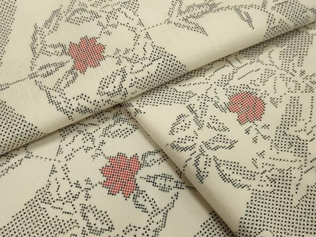 平和屋着物●本場大島紬　白大島　7マルキ　菱花唐草文　正絹　逸品　未使用　CAAX5960gh