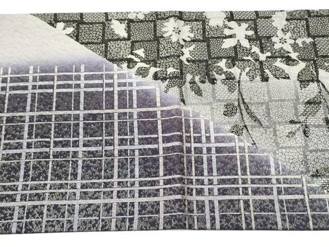 平和屋着物○両方向 両面 全通柄袋帯 市松草花シルエット 銀通し地