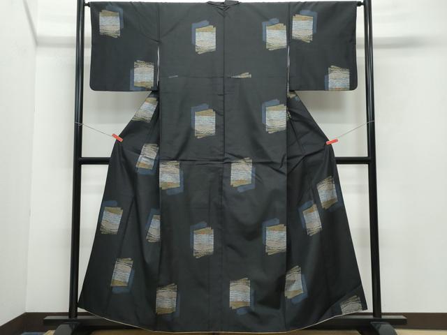 平和屋着物●本場大島紬　7マルキ　色紙重ね文　正絹　逸品　CAAY2821vf 平和屋着物○本場大島紬 7マルキ 色紙重ね文 正絹 逸品 CAAY2821vf