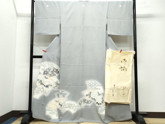 平和屋着物●銀座きしや　中国三大刺繍　相良刺繍　駒刺繍　色留袖　地紙草花文　金彩　たとう紙付き　正絹　逸品　CAAY2970vf