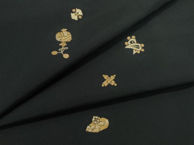 平和屋着物●本場大島紬　総刺繍　玩具文　やまと誂製　正絹　逸品　CAAY3003vf