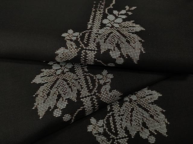 平和屋着物●本場大島紬　9マルキ　蔦の葉花文　地空き　さが美扱い　正絹　逸品　CAAY4825ut