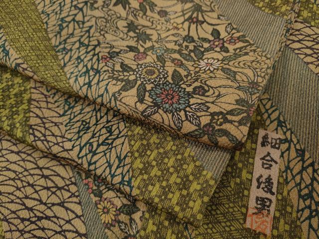 平和屋着物●重要無形文化財・伊勢手彫型本染・細合俊男　小紋　型染め　吉祥草花文　鬼しぼ縮緬　正絹　逸品　CAAY4868ut