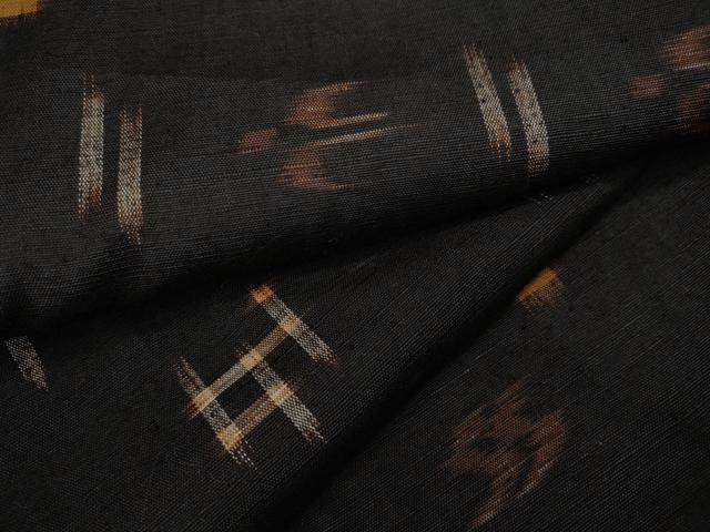 平和屋着物●国指定重要無形文化財　本場久米島紬　手織　大丸扱い　正絹　逸品　未使用　CAAY4957ut