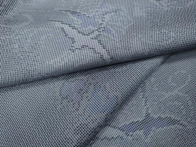 平和屋着物●本場大島紬　白大島　流水飛鶴蔦の葉文　やまと誂製　正絹　逸品　未使用　CAAY5077ut