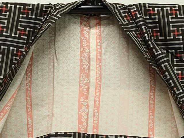 平和屋着物○本場大島紬 龍郷絣 秋名バラ アンサンブル 正絹 逸品