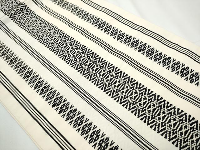 平和屋着物○本場筑前博多織 両面 全通柄袋帯 献上 証紙付き 正絹