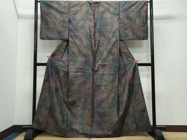 平和屋着物●本場大島紬　9マルキ　唐草文　正絹　逸品　CAAZ0839vf 平和屋着物○本場大島紬 9マルキ 唐草文 正絹 逸品 CAAZ0839vf