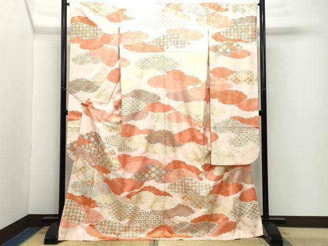 平和屋着物●豪華振袖　駒刺繍　雲重ね吉祥花文　金彩　正絹　逸品　CAAZ0867vf