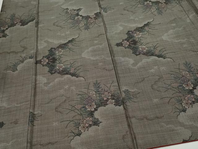 平和屋着物●本場大島紬　9マルキ　草花文　正絹　逸品　CAAZ0908vf 平和屋着物○本場大島紬 9マルキ 草花文 正絹 逸品 CAAZ0908vf