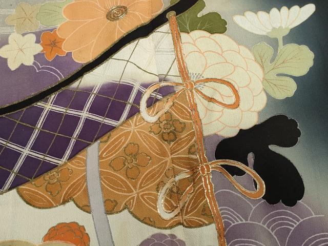 平和屋着物●アンティーク　大正ロマン　黒留袖　駒刺繍　几帳貝合わせ花文　暈し染め　金彩　正絹　逸品　CAAZ0946vf 平和屋着物○アンティーク 大正ロマン 黒留袖 駒刺繍 几帳貝合わせ花文