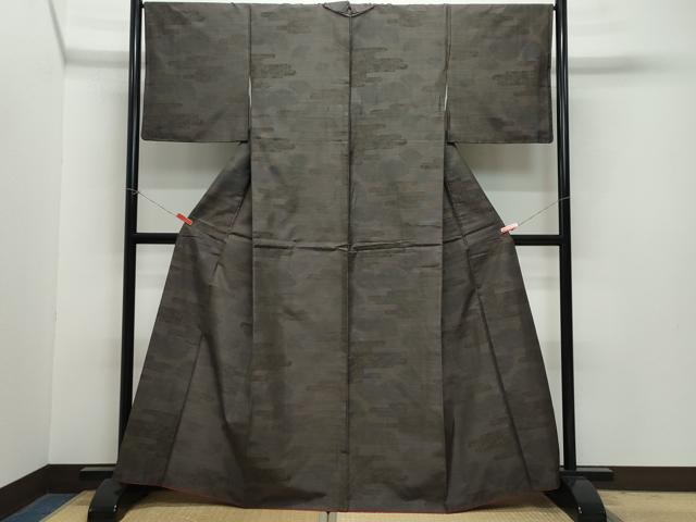 平和屋着物●本場大島紬　9マルキ　檜扇エ霞松笹文　正絹　逸品　CAAZ0991vf 平和屋着物○本場大島紬 9マルキ 檜扇エ霞松笹文 正絹