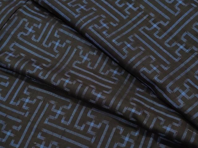 平和屋着物●本場大島紬　龍郷絣　秋名バラ　正絹　逸品　CAAZ1165vf