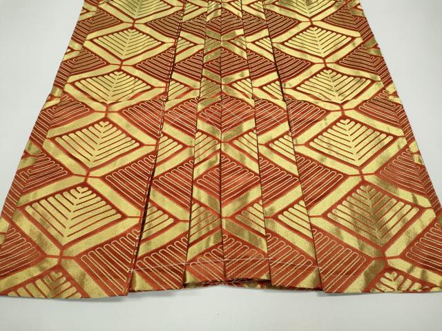 平和屋着物●男性　馬乗り袴　舞台衣装　菱松葉文　金糸　未使用　CAAZ2538ut