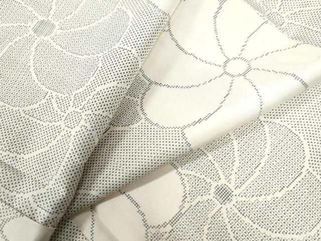 平和屋着物●本場大島紬　白大島　9マルキ　160亀甲　ねじ菊　正絹　逸品　未使用　CAAZ2884yc