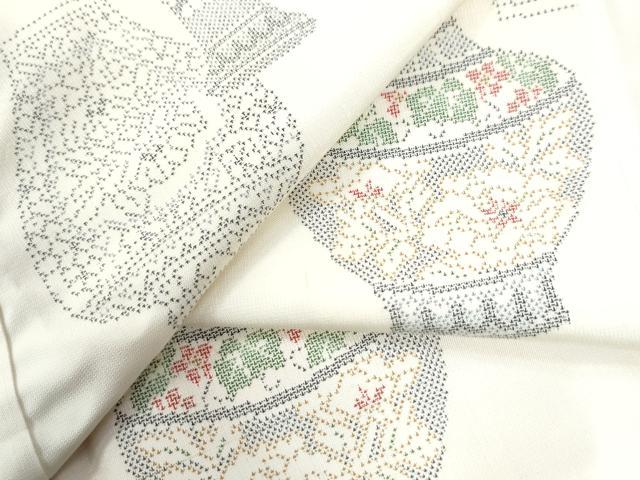 平和屋着物●本場大島紬　白大島　9マルキ　陶器花文　正絹　逸品　未使用　CAAZ3058yc