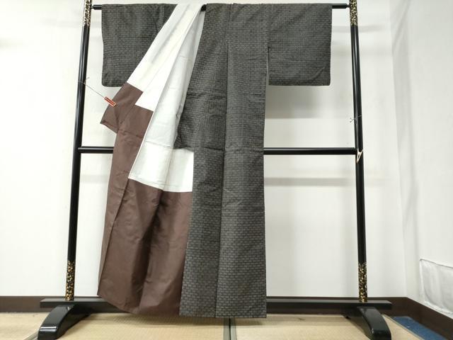 平和屋着物○本場大島紬 龍郷絣 秋名バラ アンサンブル 正絹 逸品