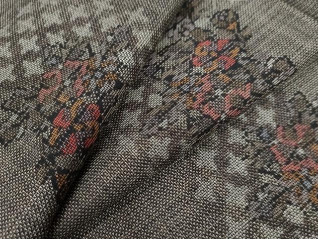 平和屋着物●本場大島紬　9マルキ　吉祥草花文　正絹　逸品　CAAZ3288yc