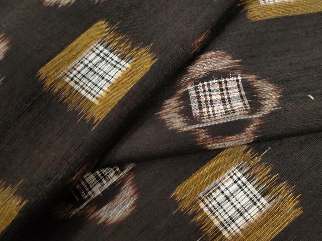 平和屋着物●国指定重要無形文化財　本場久米島紬　手織　正絹　逸品　CAAZ3370yc