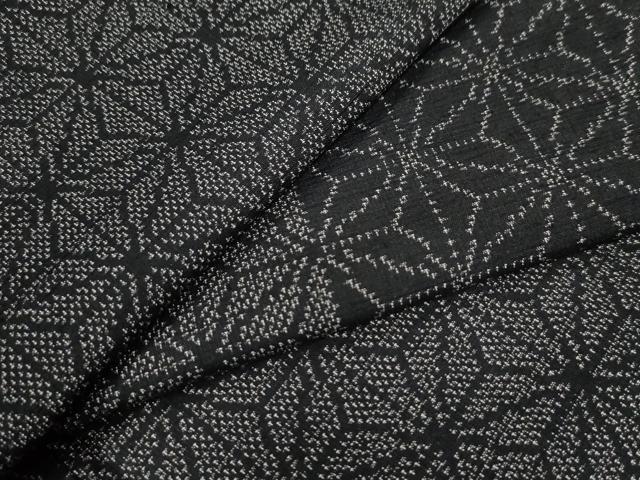 平和屋着物●上質な紬　麻の葉文様　黒地　正絹　逸品　CAAZ3644yc