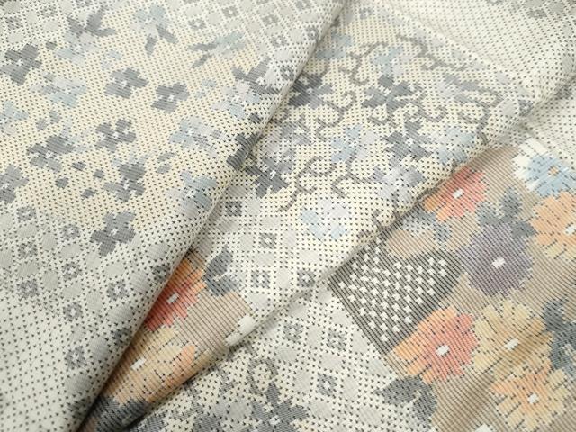 平和屋着物●本場大島紬　白大島　9マルキ　総絣　亀甲吉祥花唐草文　正絹　逸品　CAAZ3829yc