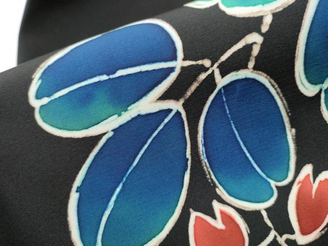 平和屋着物●塩瀬　九寸名古屋帯　ろうけつ染　枝葉文　黒地　正絹　逸品　CAAZ4167hy 平和屋着物○塩瀬 九寸名古屋帯 ろうけつ染 枝葉文 黒地 正絹