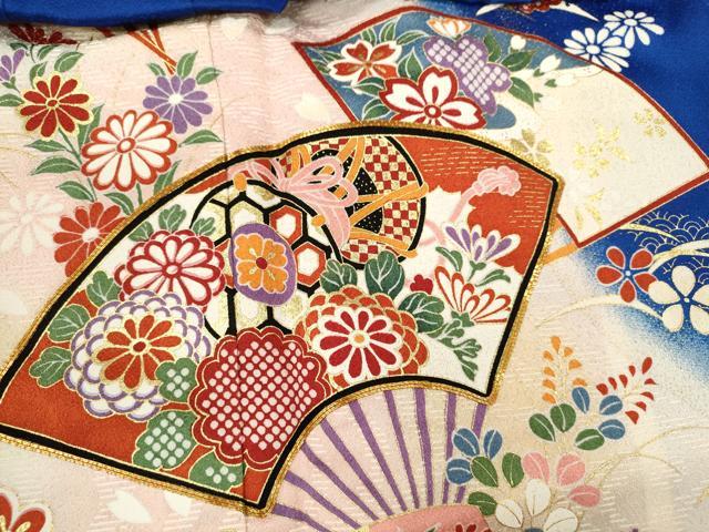 平和屋着物[]七五三　女の子　３歳　祝着　三つ身　駒刺繍　扇面吉祥草花文　暈し染め　金彩　逸品　CAAZ6999ze