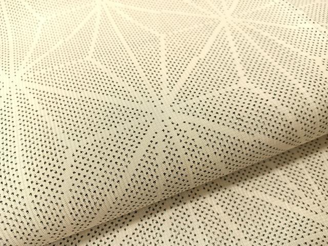 平和屋着物●本場白大島紬　7マルキ　麻の葉文様　正絹　逸品　CAAZ9995vp 平和屋着物○本場白大島紬 7マルキ 麻の葉文様 正絹 逸品 CAAZ9995vp