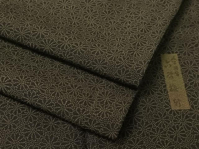 平和屋着物●人間国宝　初代 六谷梅軒(六谷紀久男)錐彫り　重要無形文化　財伊勢型紙　江戸小紋　菊小紋柄　正絹　逸品　CABA4630vp