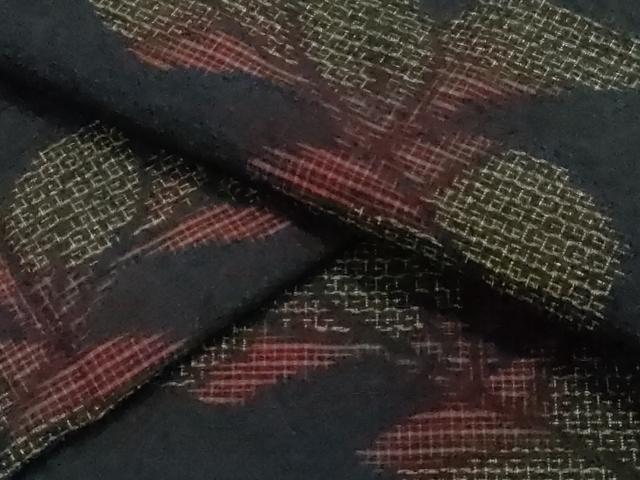 平和屋着物●結城紬　80亀甲　飛び亀甲柄　草木文　正絹　逸品　未使用　CABA8883dy