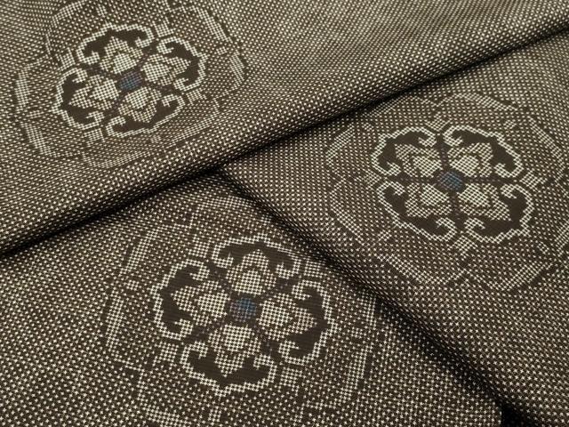 平和屋着物●本場大島紬　7マルキ　舞花文　正絹　逸品　未使用　CABA9777gh