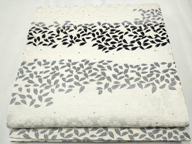 平和屋着物●六通柄袋帯　唐織　舞桜文　銀糸　正絹　逸品　CABB0428hy