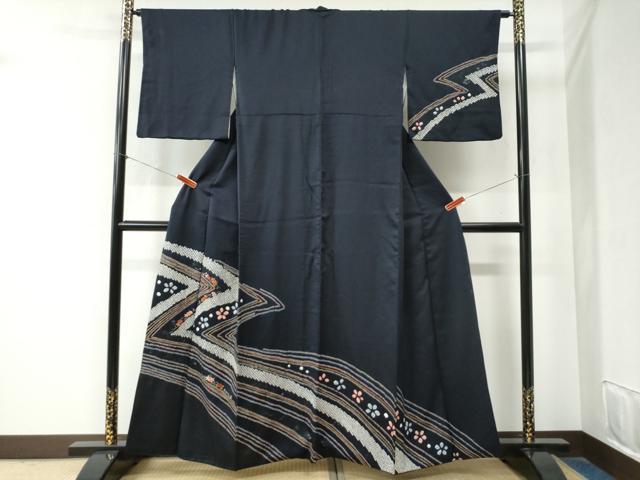 平和屋着物●訪問着　絞り　刺繍　吉祥舞花文　金糸　正絹　逸品　CABB4028yc