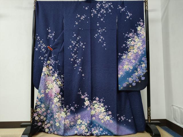 平和屋着物●豪華振袖　乱菊舞花文　ラメ糸　暈し染め　金通し地　正絹　逸品　CABB4093yc