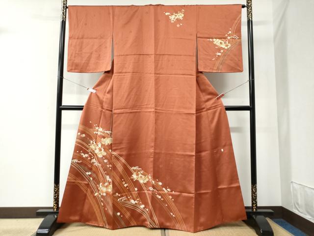 平和屋着物●十日町老舗ブランド　吉澤友禅　吾妻徳穂　訪問着　立波花筏文　金彩　鈴乃屋扱い　正絹　逸品　CABB4778yc 平和屋着物○十日町老舗ブランド 吉澤友禅 吾妻徳穂 訪問着 立波花筏文