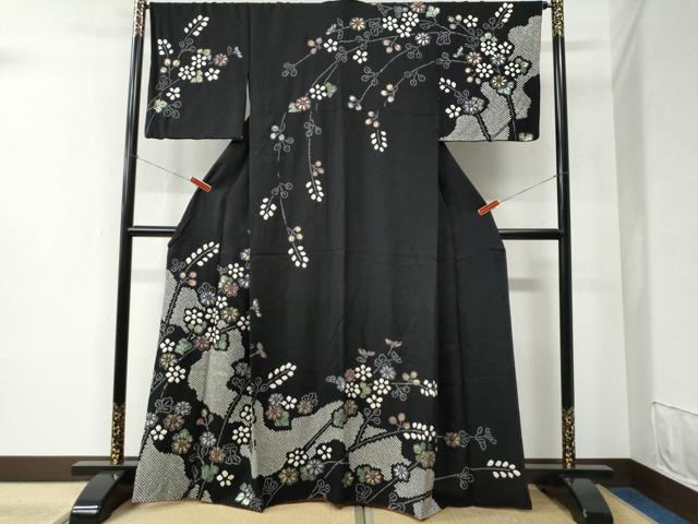 平和屋着物●訪問着　絞り　枝花文　黒地　正絹　逸品　CABB4793yc