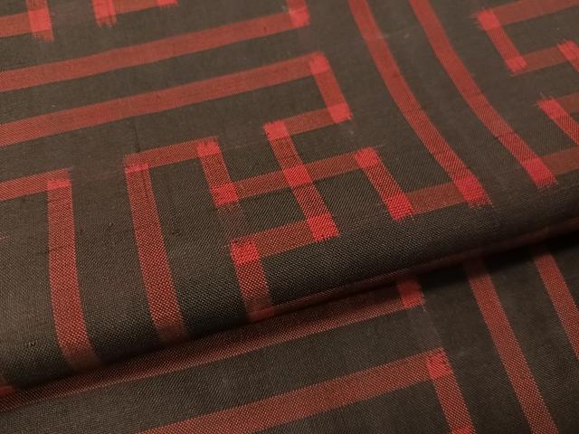平和屋着物●本場大島紬　アンサンブル　龍郷絣　秋名バラ　正絹　逸品　CABB5029vp_4