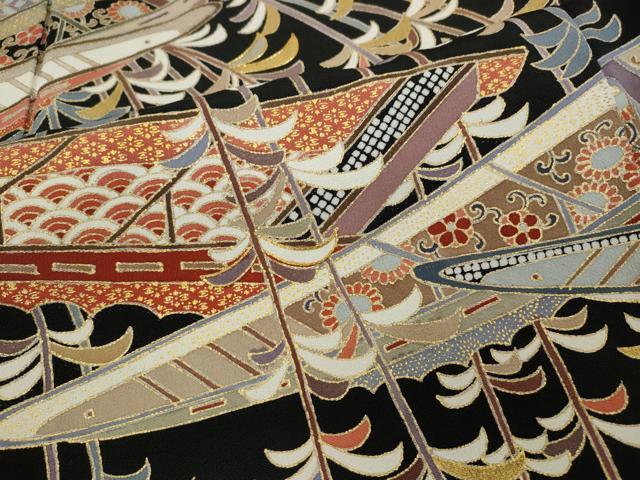 平和屋着物●豪華黒留袖　駒刺繍　船枝垂れ柳花文　金彩　正絹　逸品　CABC2256ut_5