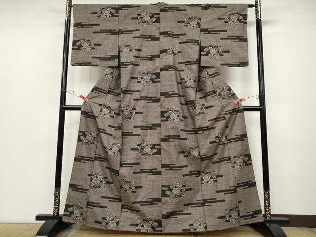 平和屋着物●本場大島紬　9マルキ　エ霞枝椿文　正絹　逸品　CABC2369ut_1