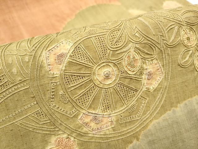 平和屋着物●中国三大刺繍　スワトウ相良刺繍　総刺繍　九寸名古屋帯　紬地　絞り　花車文　正絹　逸品　CABC5345hy_4