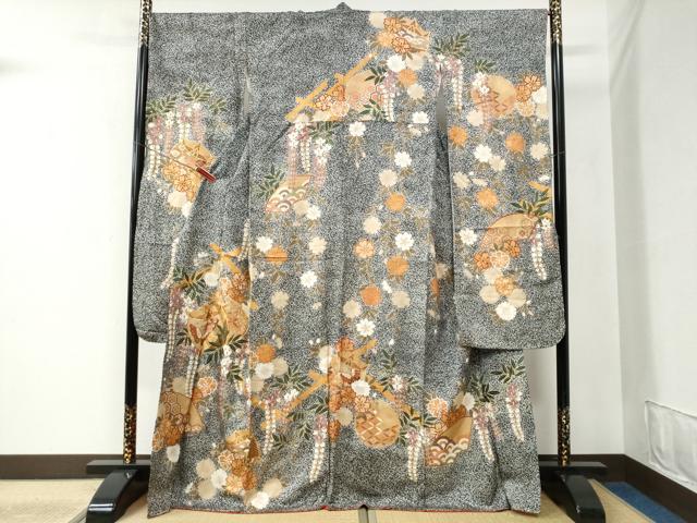 平和屋着物●豪華振袖　駒刺繍　糸巻き吉祥枝垂れ花蝶文　たたき染め　黒地　金彩　正絹　逸品　CABC6404yc 平和屋着物○豪華振袖 駒刺繍 糸巻き吉祥枝垂れ花蝶文 たたき染め 黒地