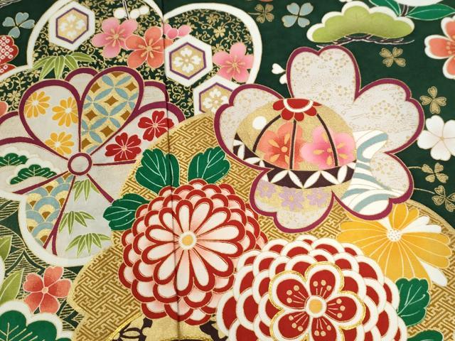 平和屋着物●豪華振袖　駒刺繍　雪輪毬牡丹花文　暈し染め　金彩　正絹　逸品　CABC6864yc_4