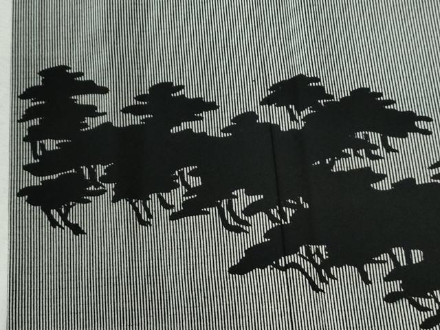 平和屋着物●江戸小紋　色留袖　小宮廉助　万筋　黒色×白鼠色　樹林シルエット　正絹　逸品　CABC7014yc_2