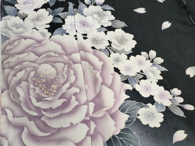 平和屋着物●豪華振袖　薔薇　暈し染め　黒地　金彩　仮絵羽　逸品　未使用　CABC7131yc 平和屋着物○豪華振袖 薔薇 暈し染め 黒地 金彩 仮絵羽 逸品 未使用