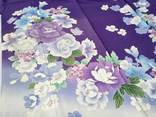 平和屋着物●豪華振袖　薔薇　牡丹花蝶文　ラメ糸　暈し染め　金彩　仮絵羽　逸品　未使用　CABC7135yc 平和屋着物○豪華振袖 薔薇 牡丹花蝶文 ラメ糸 暈し染め 金彩 仮絵羽